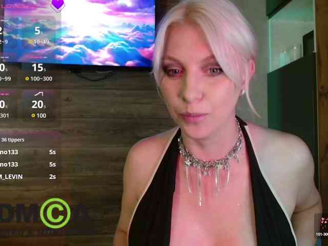 hot striptease -SashaSexy-