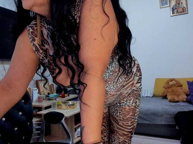 brendaxxx1 from BongaCams