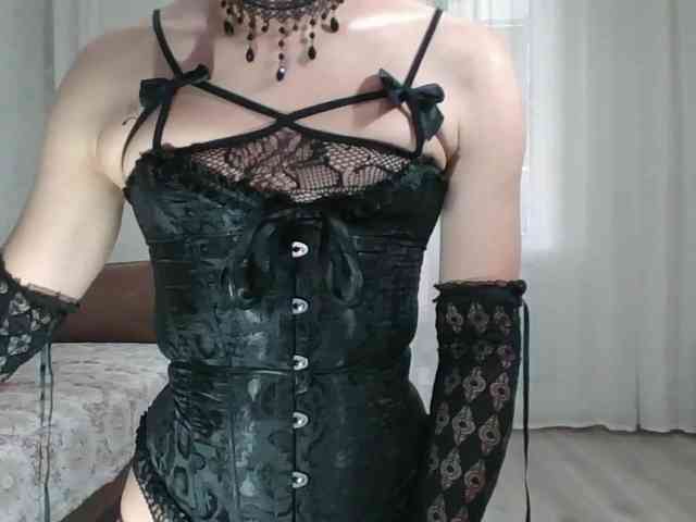 Lieantheris Live Webcam on BongaCams