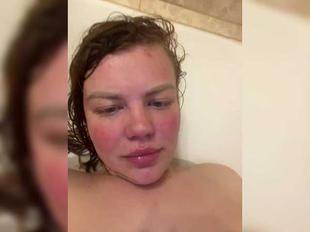 mariannaa's BongaCams show and profile