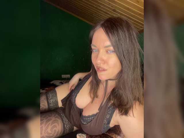 Vishenkakiss's BongaCams show and profile