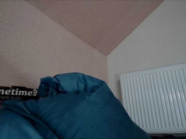 curvyana's BongaCams show and profile