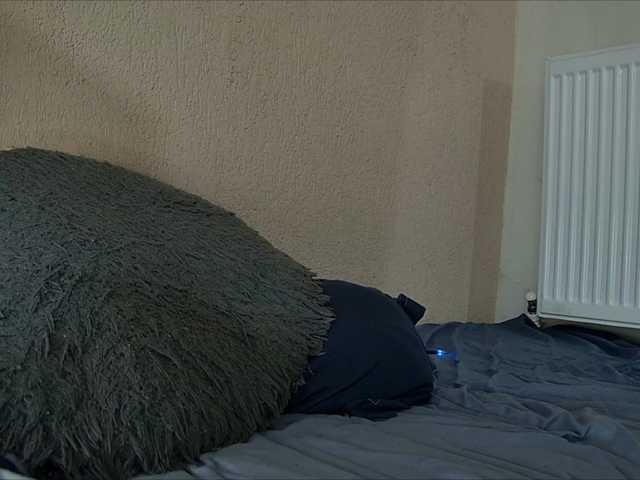 curvyana's BongaCams show and profile