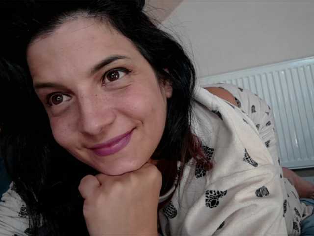 curvyana live sex show