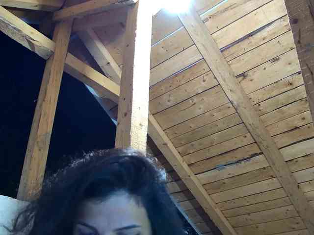 curvyana webcam