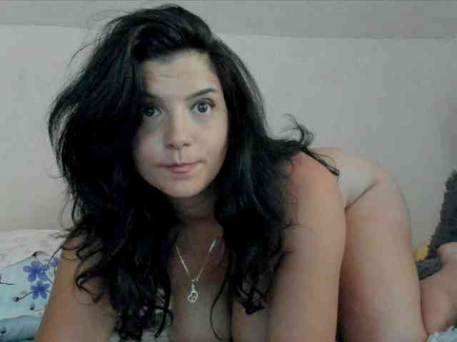 curvyana webcam