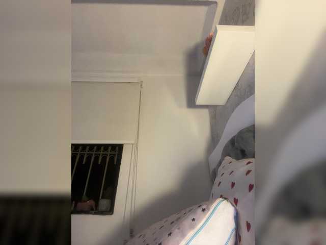 SallyeLeins's BongaCams show and profile