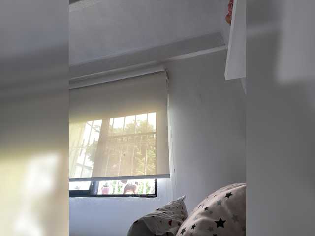 SallyeLeins's BongaCams show and profile