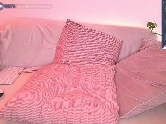 SallyeLeins's BongaCams show and profile