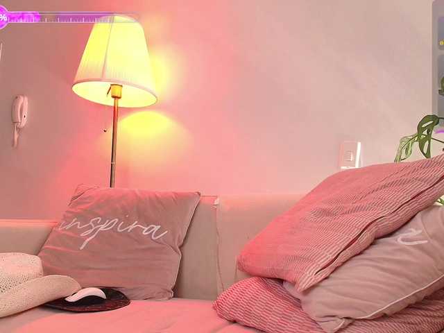 SallyeLeins, une amatrice française avec qui discuter et avoir du sexe