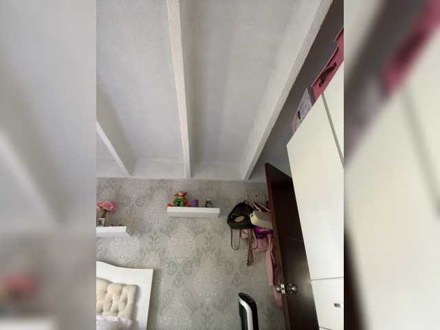 SallyeLeins from BongaCams