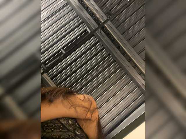 SallyeLeins's BongaCams show and profile