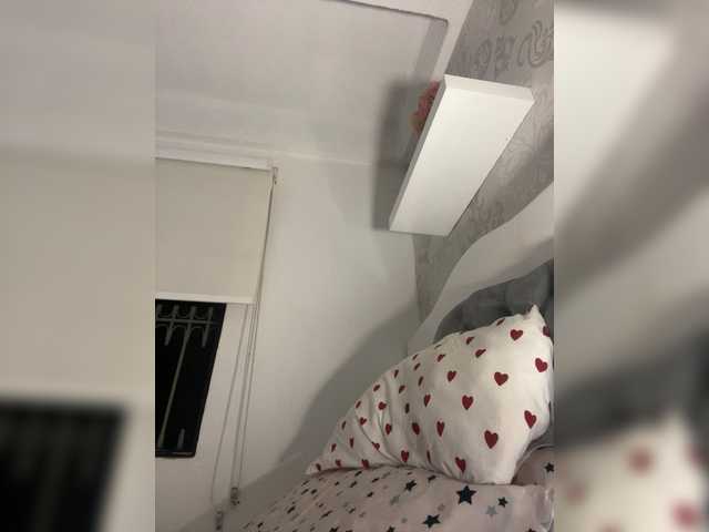 SallyeLeins's BongaCams show and profile