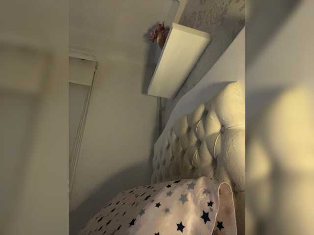 go to chat with SallyeLeins