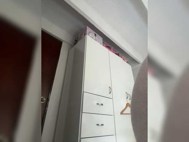 go to chat with SallyeLeins