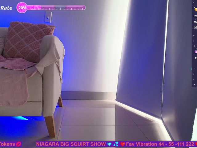 SallyeLeins's BongaCams show and profile