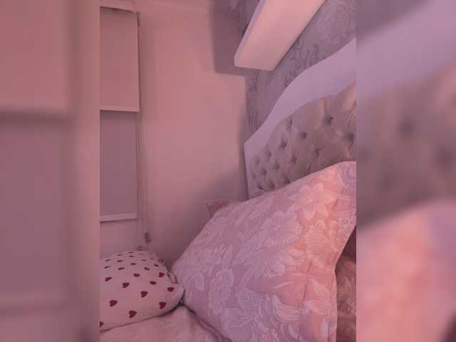 SallyeLeins from BongaCams