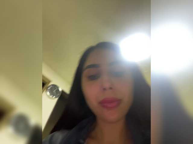 go to chat with SallyeLeins