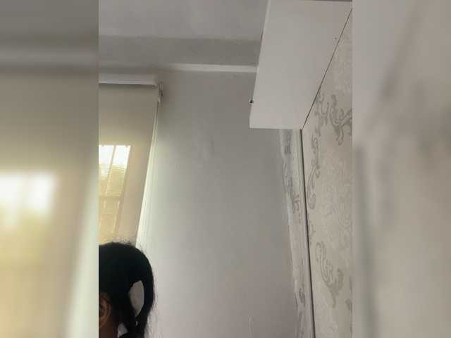 SallyeLeins's BongaCams show and profile