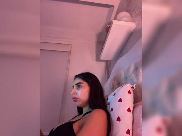 go to chat with SallyeLeins