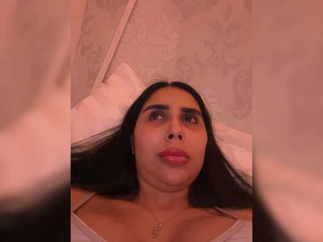 SallyeLeins's BongaCams show and profile