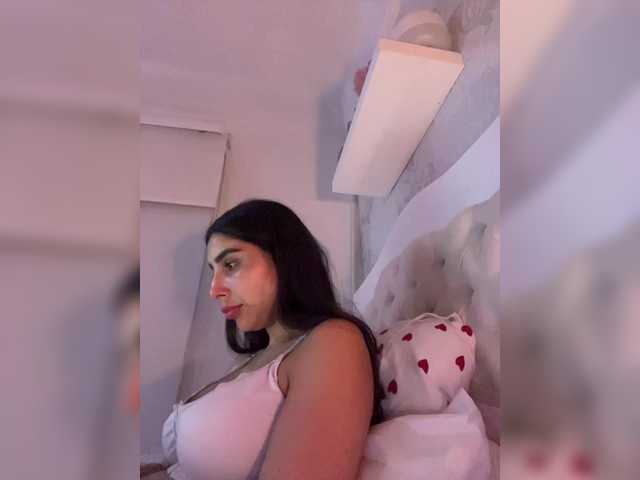 SallyeLeins's BongaCams show and profile