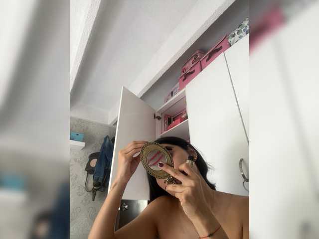 SallyeLeins's BongaCams profile