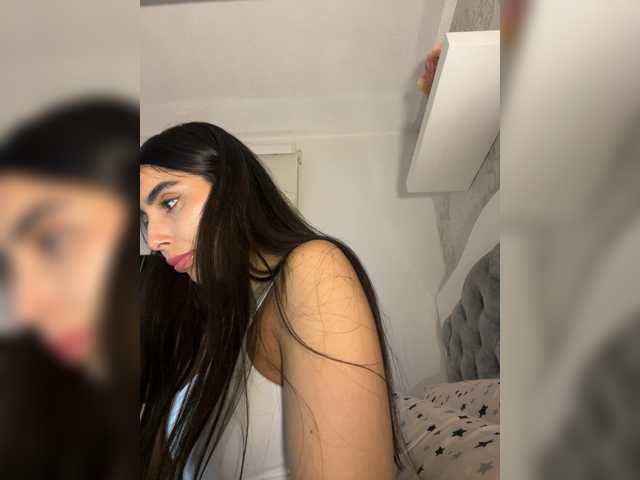 SallyeLeins's BongaCams show and profile