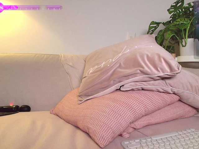 SallyeLeins live cam