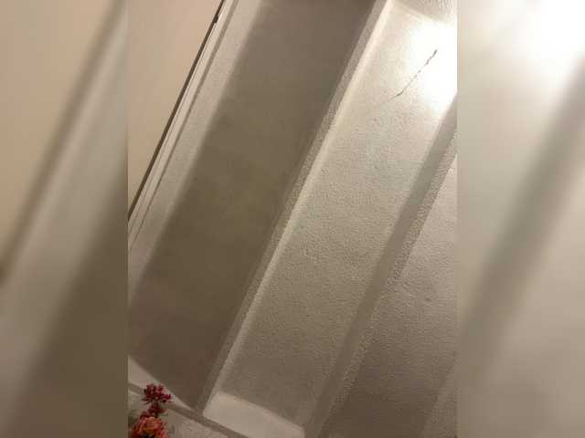 SallyeLeins's BongaCams show and profile