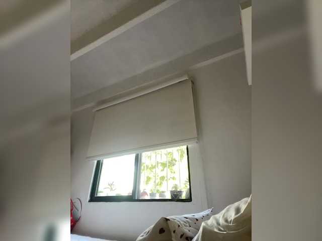 SallyeLeins's BongaCams show and profile