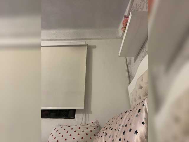 SallyeLeins's BongaCams show and profile