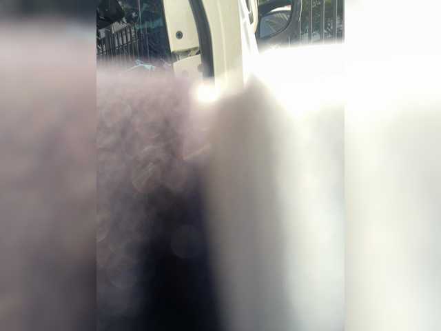 SallyeLeins's BongaCams show and profile