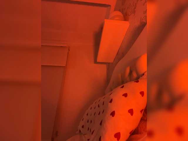 go to chat with SallyeLeins