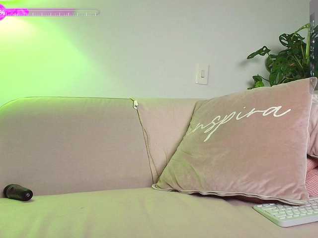 SallyeLeins live cam