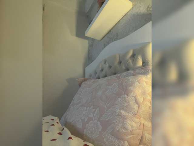 SallyeLeins live cam