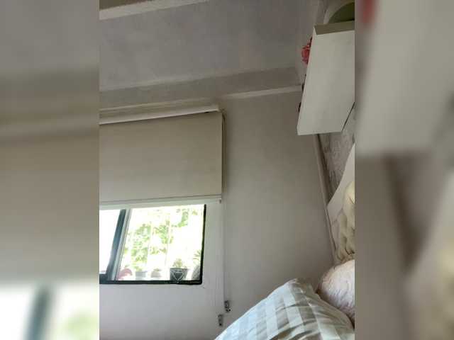 SallyeLeins's BongaCams show and profile