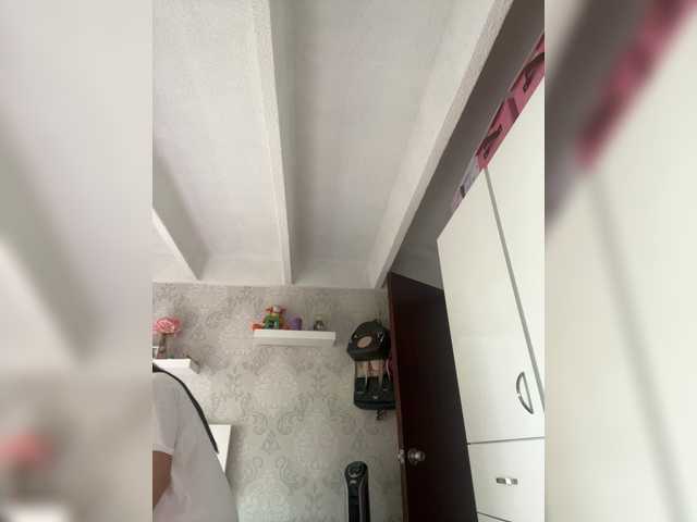 Naked SallyeLeins wants you to fuck her body now SallyeLeins from BongaCams