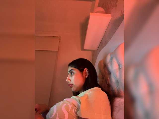  SallyeLeins chat room