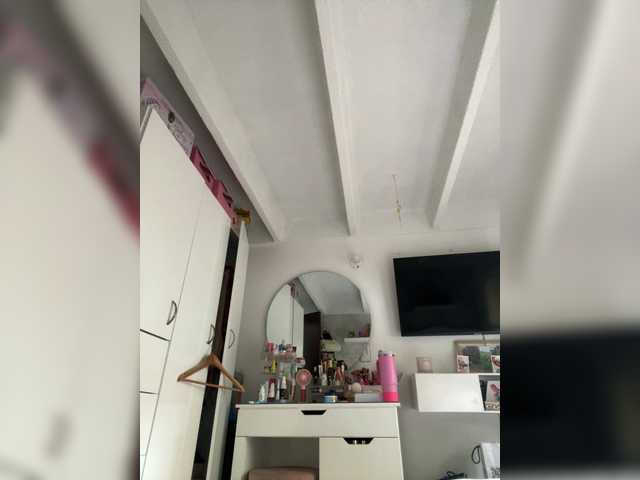 SallyeLeins from BongaCams