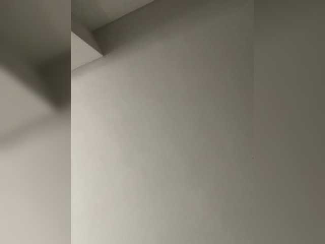 Admire SallyeLeins, she wants to masturbate for you SallyeLeins from BongaCams