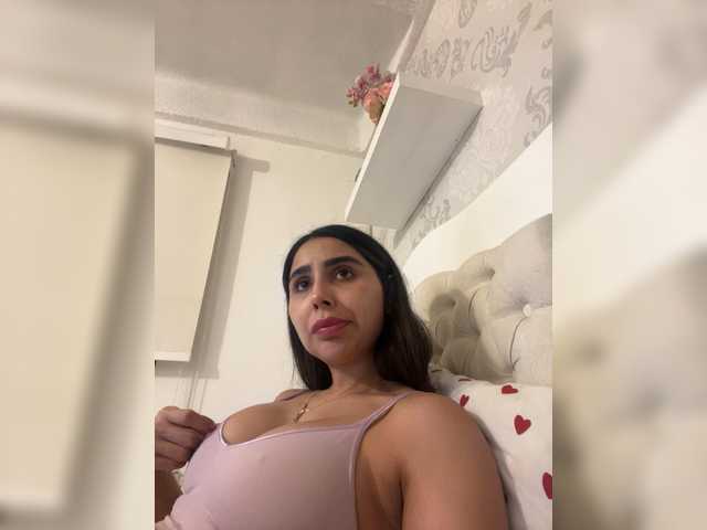SallyeLeins's BongaCams show and profile