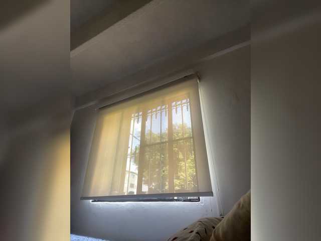  SallyeLeins chat room