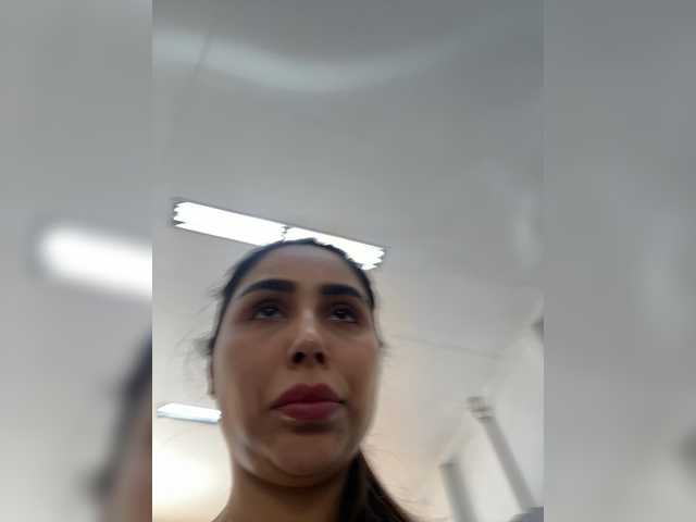 SallyeLeins's BongaCams show and profile