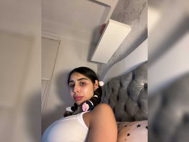  SallyeLeins chat room