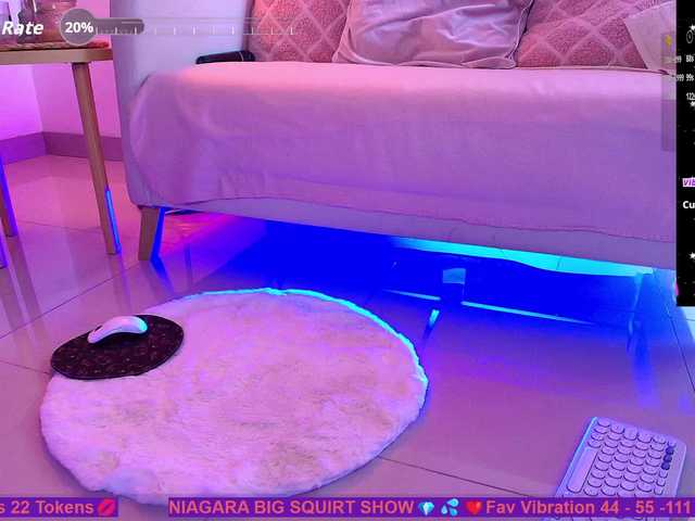 SallyeLeins's BongaCams show and profile