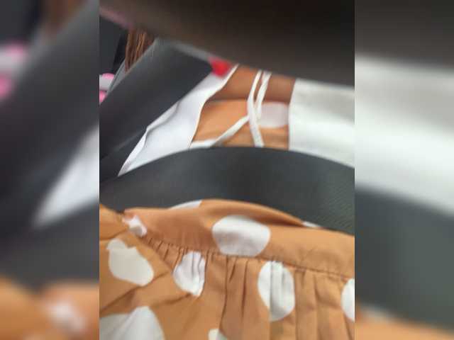 SallyeLeins's BongaCams show and profile