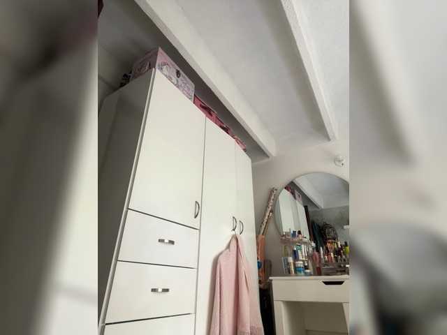 go to chat with SallyeLeins