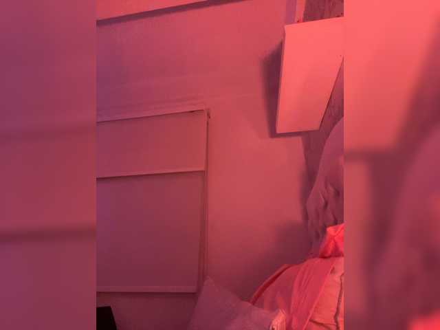 SallyeLeins live cam