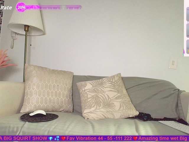 Sex chat with SallyeLeins — Watch free online 18+